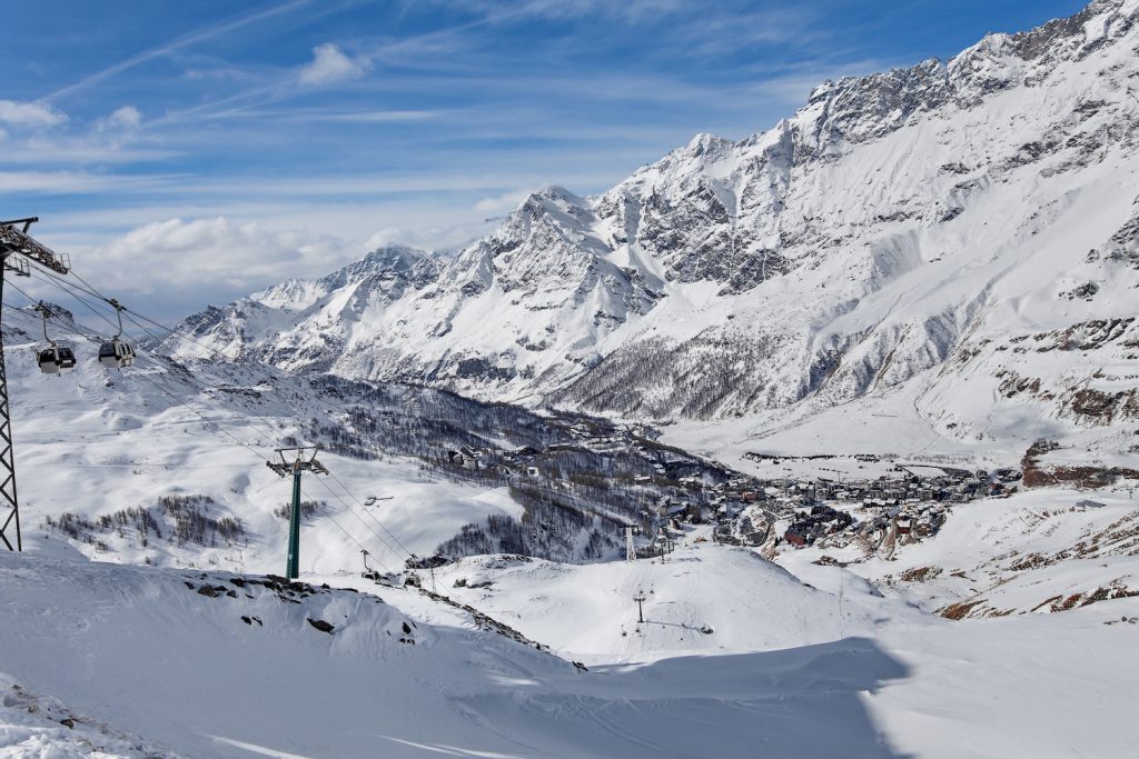 cervinia highest ski resort europe