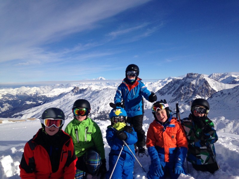 10 bonnes raisons d’initier vos enfants au ski