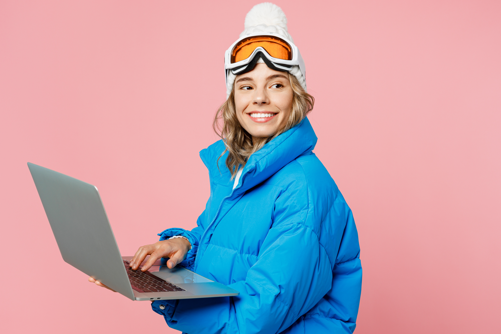 Top coworking spaces in the Alps for skiers and snowboarders