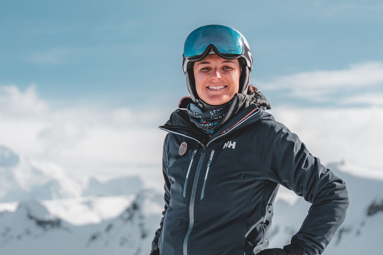 Safety first: 10 essential skiing tips for beginners to avoid skiing injuries on your first skiing trip
