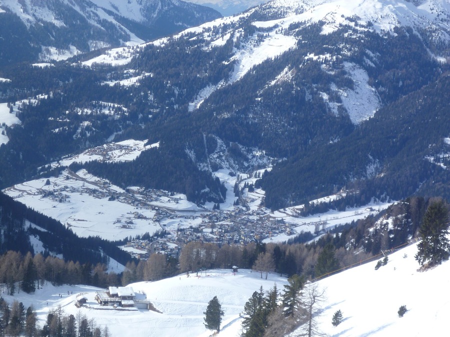 A Guide to Skiing in Pozza di Fassa