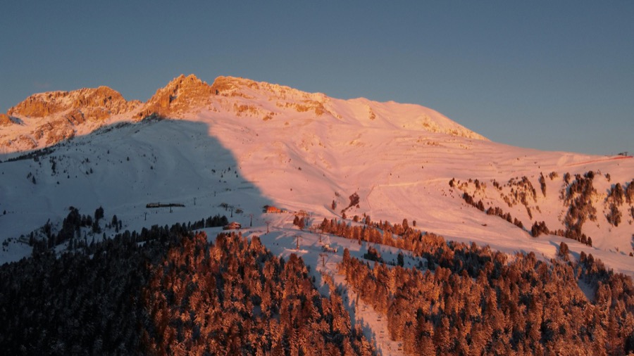 A Guide to Skiing in Obereggen